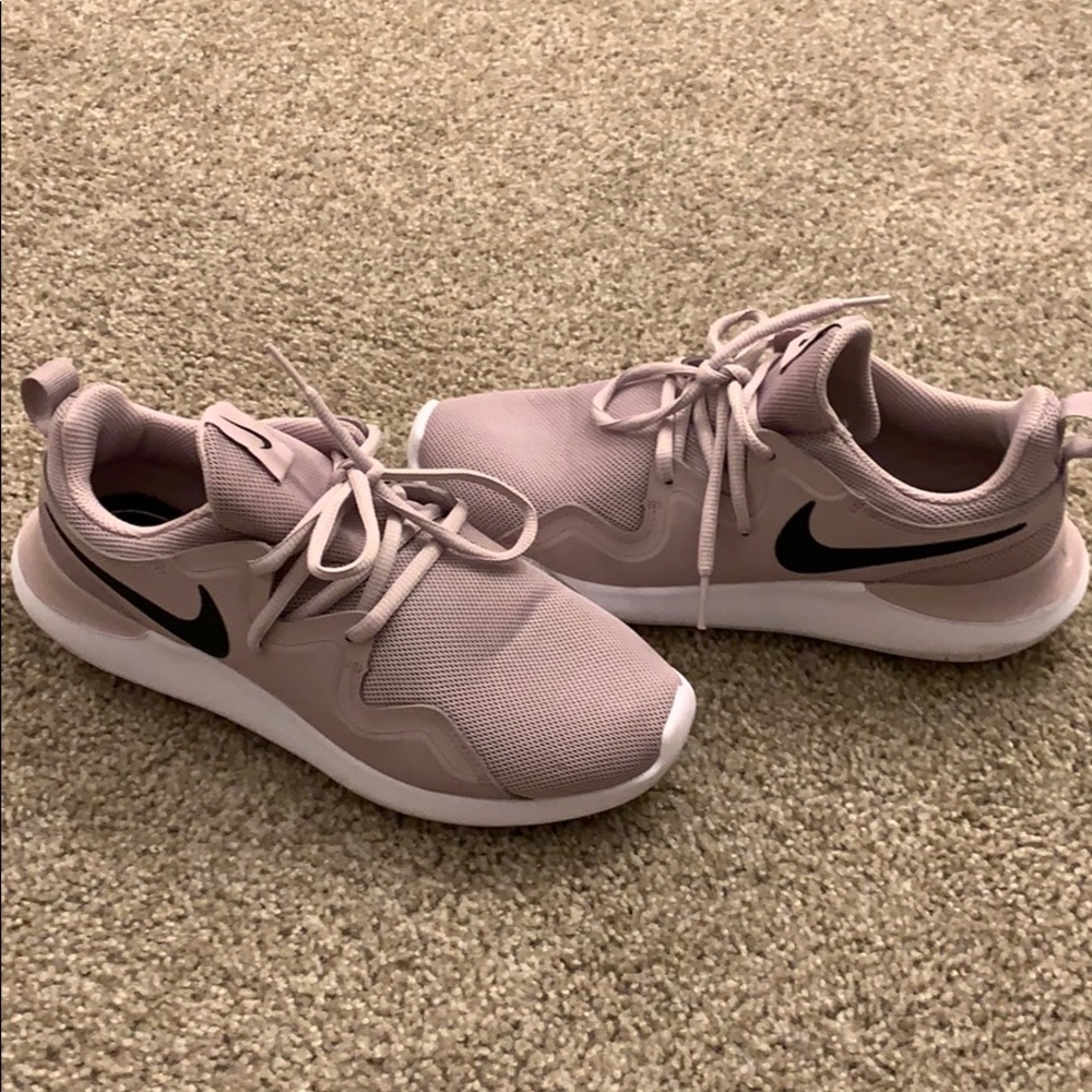 Mauve Nike sneakers